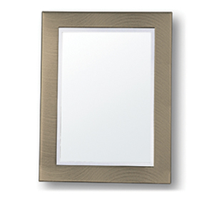 Cornice in metallo colore bronzo