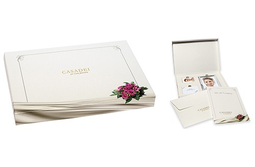 Cofanetto con cornice portafoto, biglietti, tasca porta ricordini, libro delle condoglianze e busta portadocumenti immagine rose