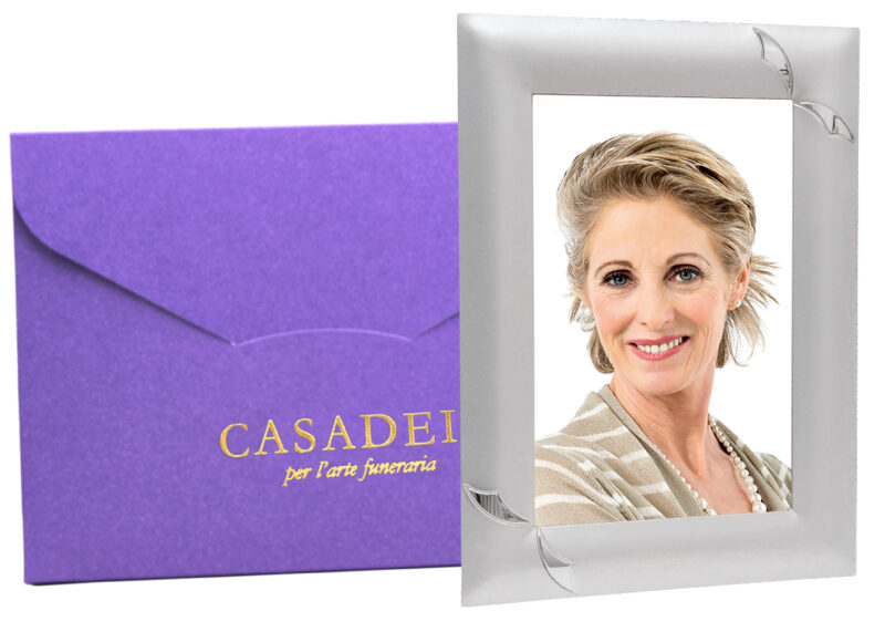 Cornice portafoto in metallo con scatola viola personalizzata