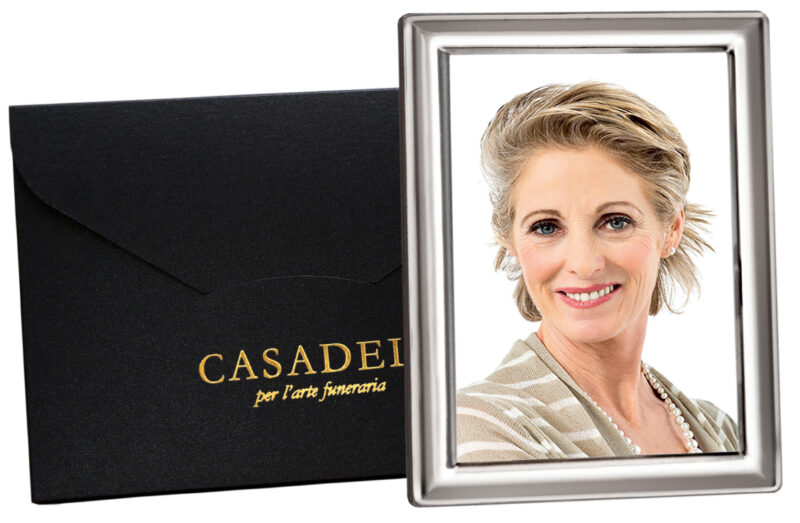 Cornice portafoto in metallo con scatola nera personalizzata