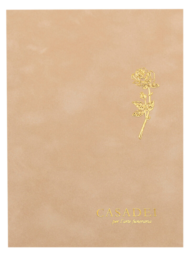 Libri delle condoglianze in simil suede avorio, interno composto da una pagina “In memoria” e otto pagine per le firme in carta avoriata. Rilegato con punto metallico. 21x29,7 cm.