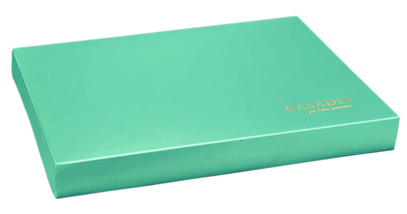 Cofanetto fine cerimonia in pregiato cartone verde acqua 34x24x3,5 cm.